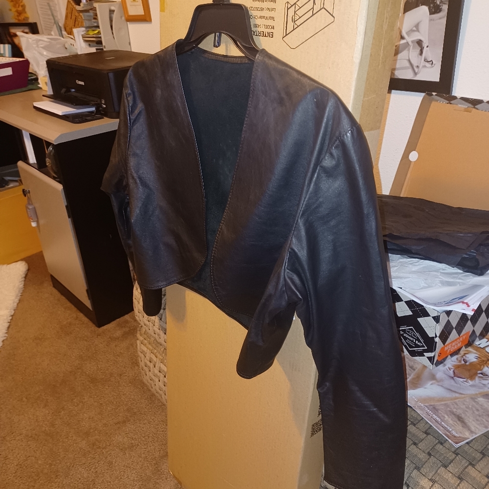 Cropped black leather jacket